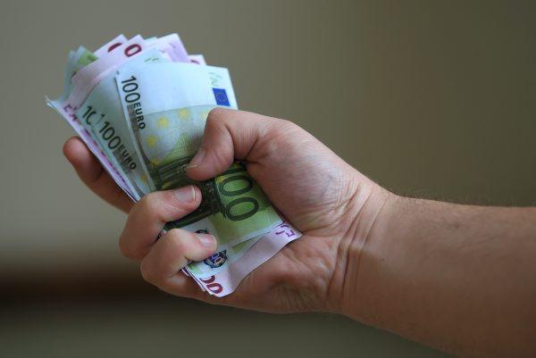 Student Grant application - Question & Answers with SUSI Student Grant application - Question & Answers with SUSI