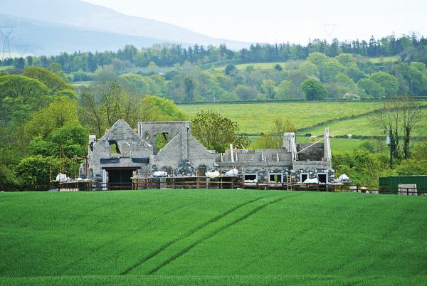 Insulating your walls requires good care Insulating your walls requires good care