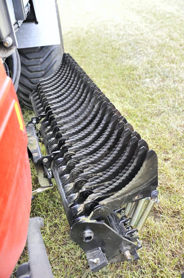 Lely adds movable bulkhead to new PR wagons Lely adds movable bulkhead to new PR wagons