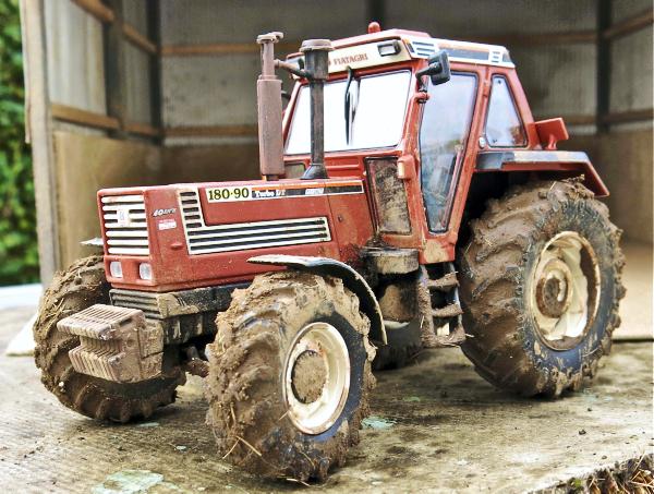 Model tractors get 800,000 hits a month Model tractors get 800,000 hits a month