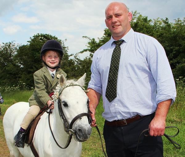 Ribbons and rosettes aplenty at a cheery Charleville Show Ribbons and rosettes aplenty at a cheery Charleville Show