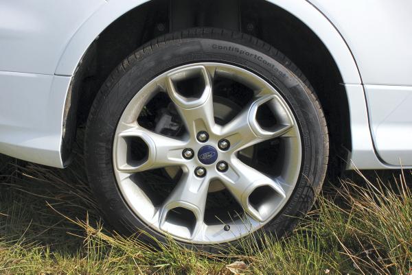 More options for stylish Kuga More options for stylish Kuga