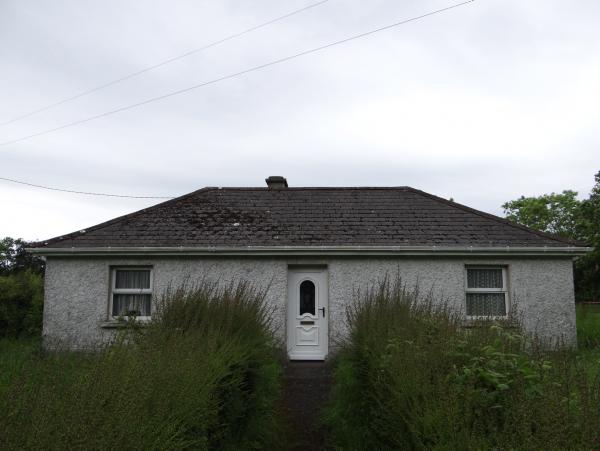 Cottage and 24 acres in Timahoe sells for €397,500 Cottage and 24 acres in Timahoe sells for €397,500