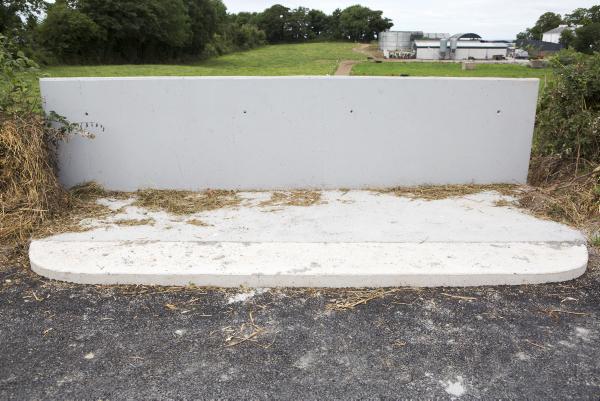 Precast walls make underpass a fast job Precast walls make underpass a fast job
