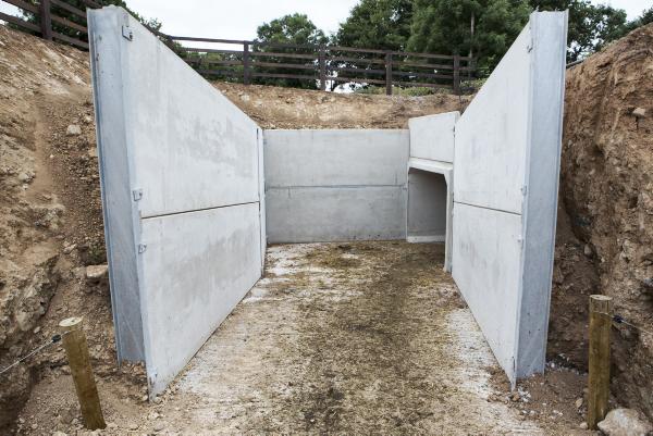 Precast walls make underpass a fast job Precast walls make underpass a fast job