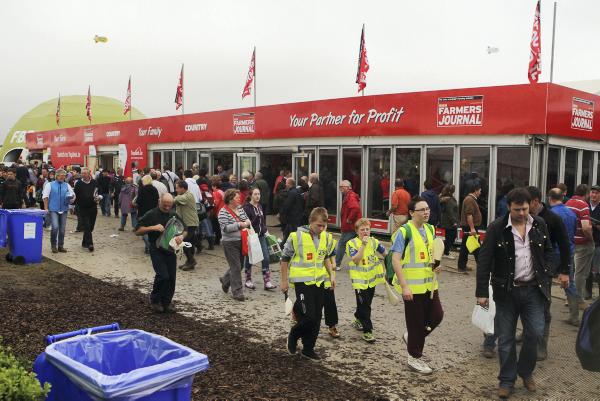 Follow the signs for Ploughing 2014 Follow the signs for Ploughing 2014