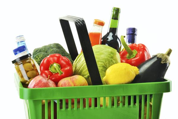 Aldi and Lidl continue to gain ground in grocery battle Aldi and Lidl continue to gain ground in grocery battle