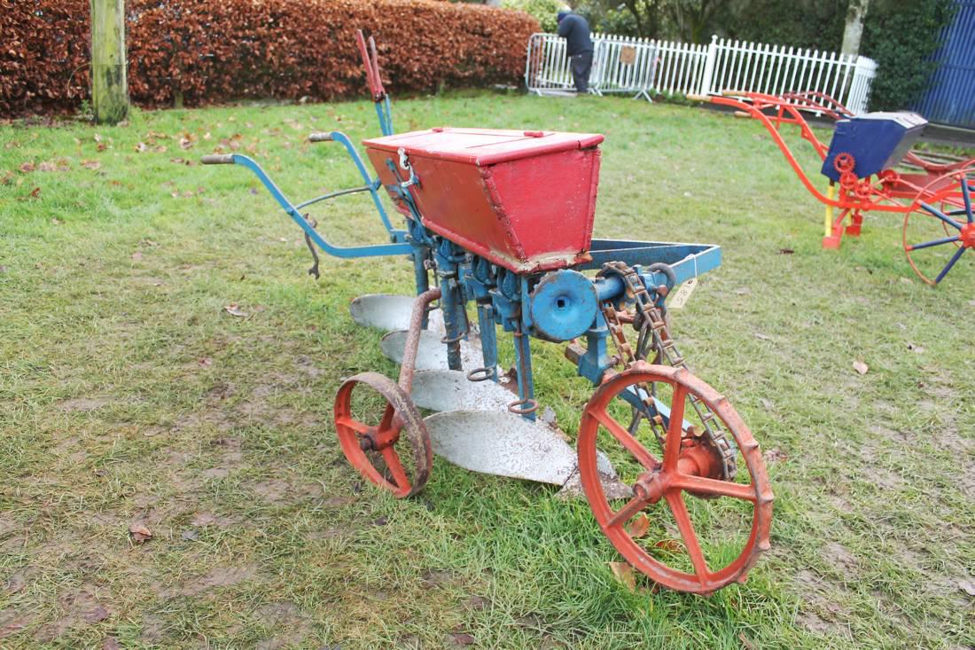 Moynan vintage auction attracts the prices Moynan vintage auction attracts the prices