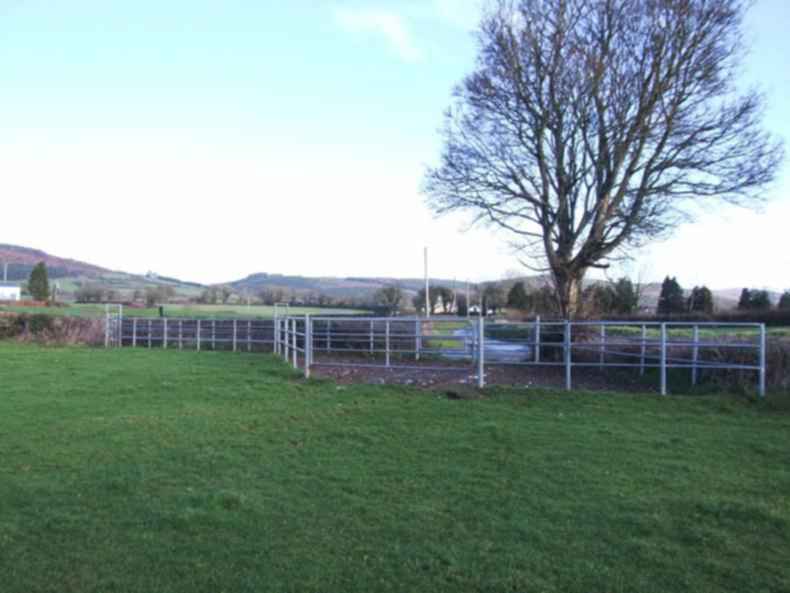 Compact holding outside Clonmel to go under the hammer Compact holding outside Clonmel to go under the hammer