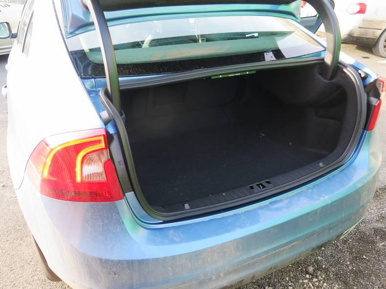 Volvo S60 - new style with new economy Volvo S60 - new style with new economy