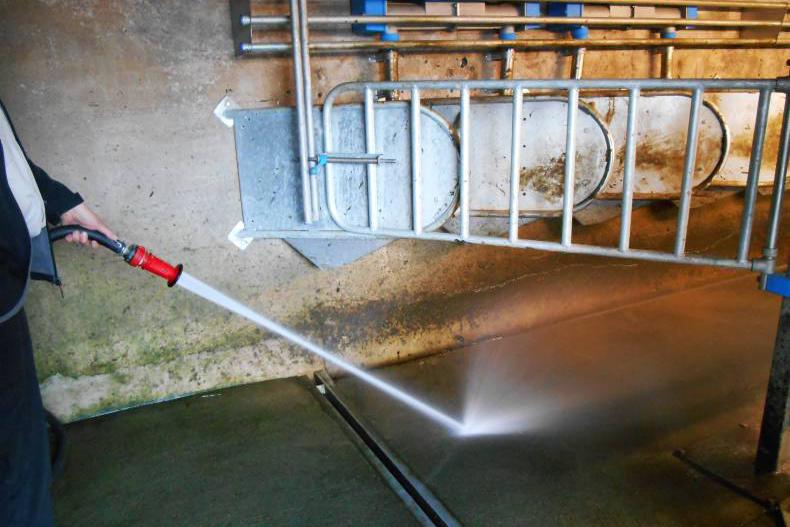 Rainwater harvesting helps to save costs Rainwater harvesting helps to save costs