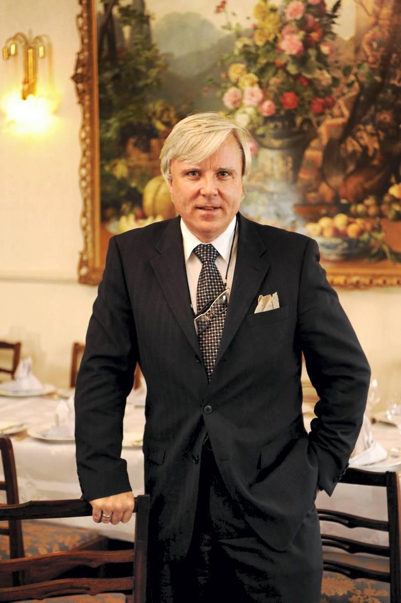 Living Life: Fantastic Francis Living Life: Fantastic Francis