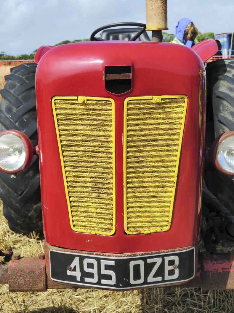 Quiz Guess the tractor 30 November 0001 Free