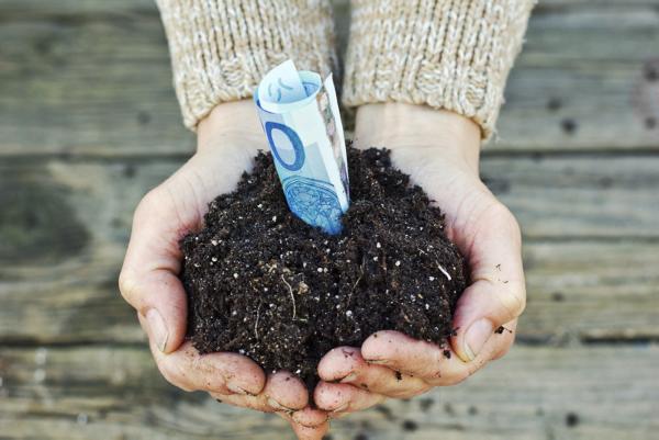 Half year earnings increase 2.7% at Aryzta
Half year earnings increase 2.7% at Aryzta