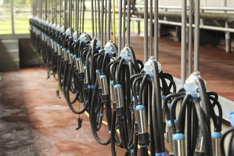 Milking equipment and storage Milking equipment and storage