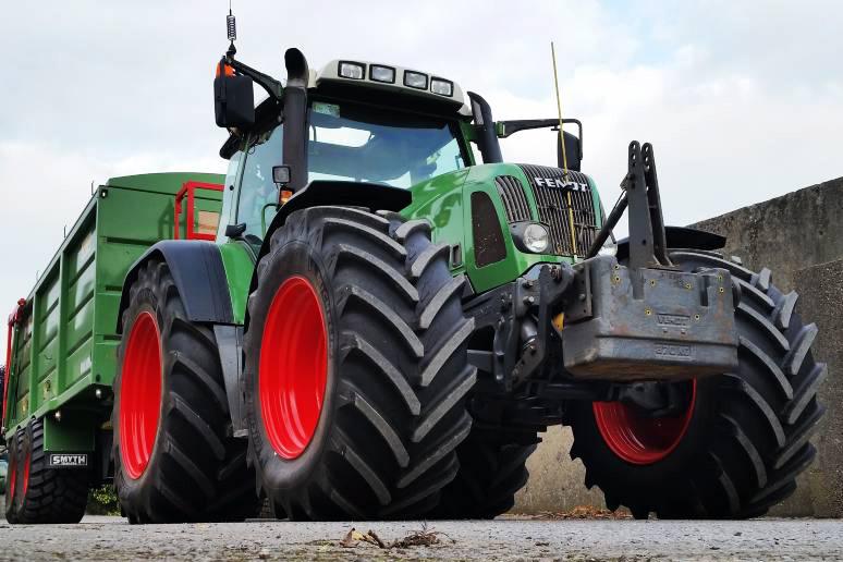 Agricultural jobs in Ireland and UK Agricultural jobs in Ireland and UK