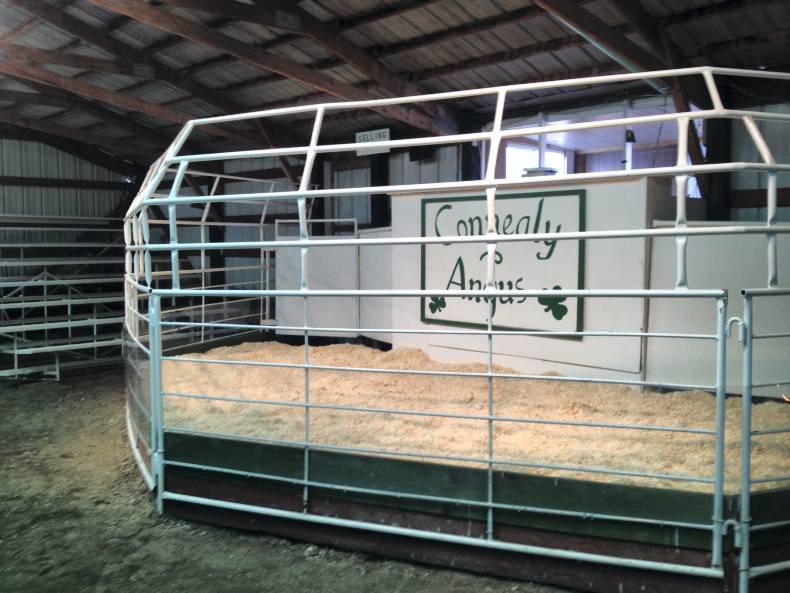 Herd profile - Five stars in replacement index in Nebraska Herd profile - Five stars in replacement index in Nebraska