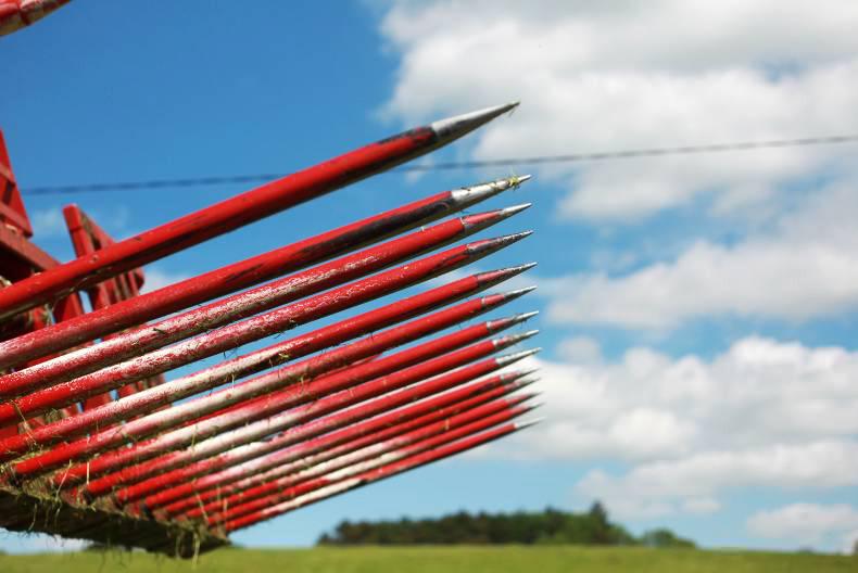 N plates needed for tractor drivers N plates needed for tractor drivers