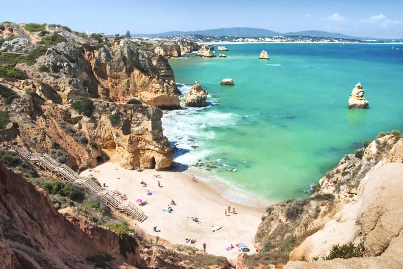 Last-minute holiday deals Last-minute holiday deals