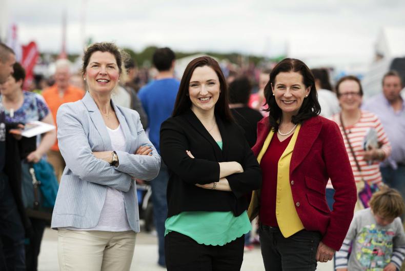 Snails and ACORNS Snails and ACORNS