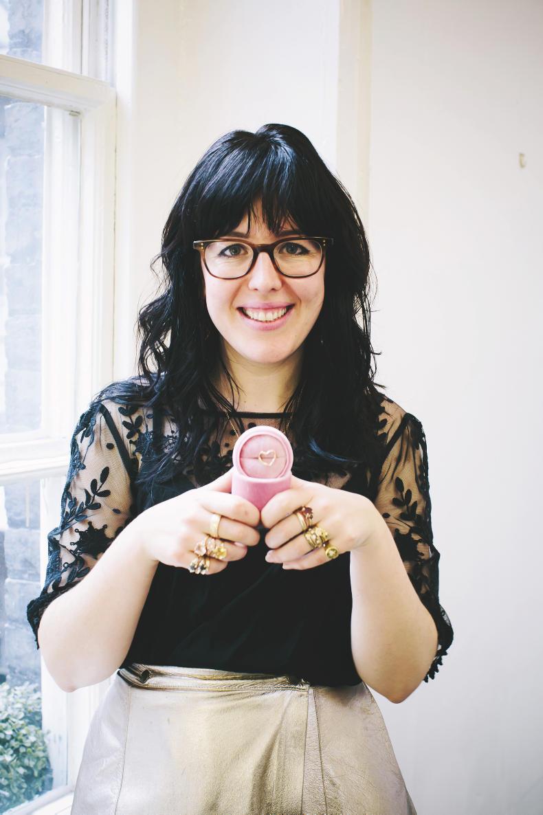 All that glitters All that glitters