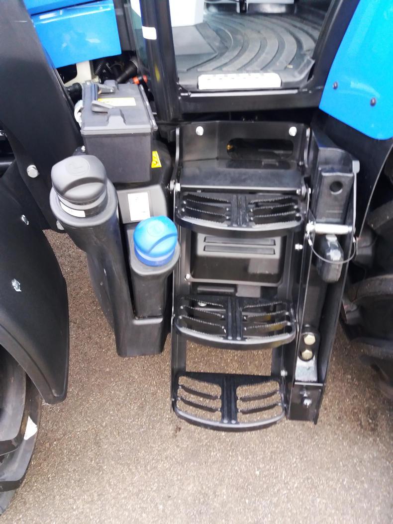 Tractor test drive: New Holland T5. 120 Tractor test drive: New Holland T5. 120