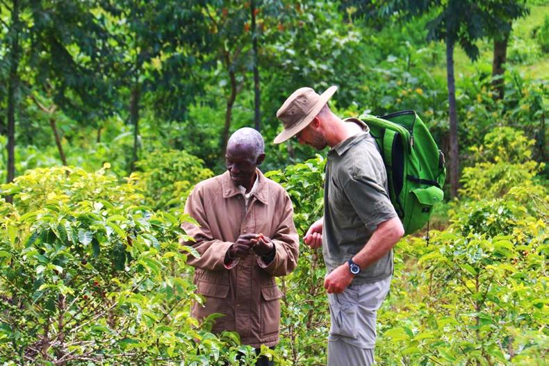 Brighter Communities for Kenyan farmers Brighter Communities for Kenyan farmers