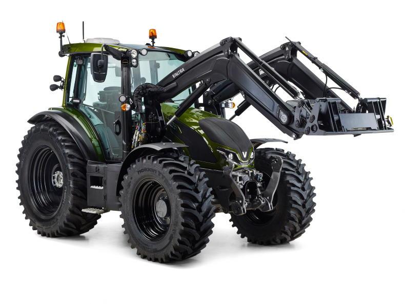 Valtra G Series wins iF Design accolade Valtra G Series wins iF Design accolade