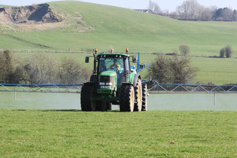 Controlling ragwort before issues escalate Controlling ragwort before issues escalate