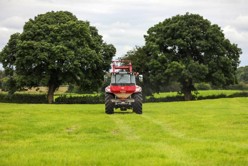 Reducing greenhouse gas emissions on beef farms Reducing greenhouse gas emissions on beef farms