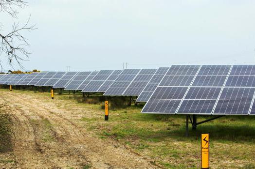 Construction starts on first joint Bord na Móna and ESB solar farm Construction starts on first joint Bord na Móna and ESB solar farm