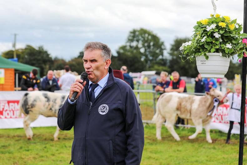 Volunteers are the backbone of our summer shows Volunteers are the backbone of our summer shows