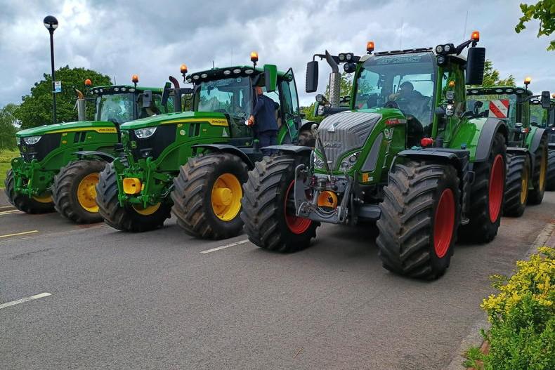 Irish July tractor market sales up 43% Irish July tractor market sales up 43%
