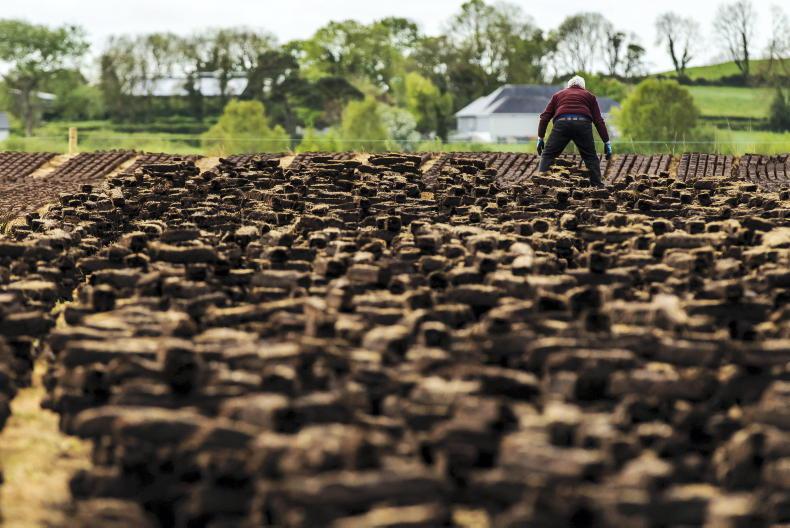 ‘Shift away from solid fuel burning’ needed to boost air quality - EPA ‘Shift away from solid fuel burning’ needed to boost air quality - EPA