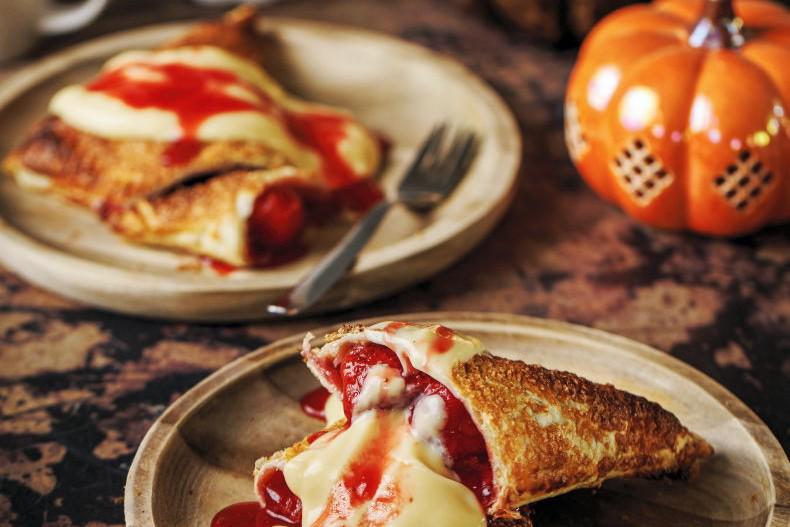 Autumn bakes and cosy cakes Autumn bakes and cosy cakes