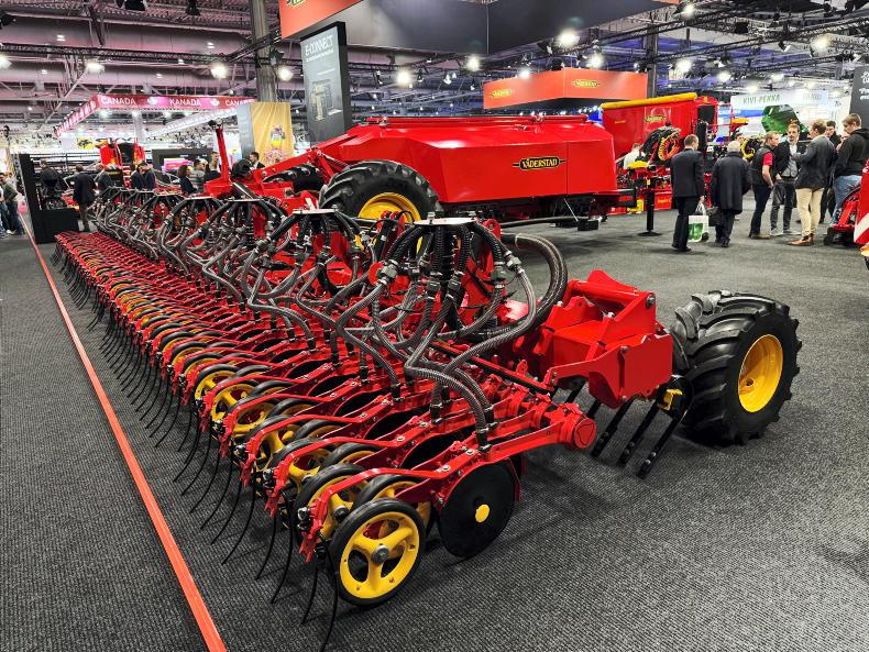 Väderstad ups the pressure with new coulter arm on Spirit and Inspire drills Väderstad ups the pressure with new coulter arm on Spirit and Inspire drills