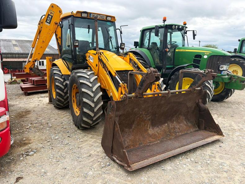 Low houred Deere tops Laois auction Low houred Deere tops Laois auction