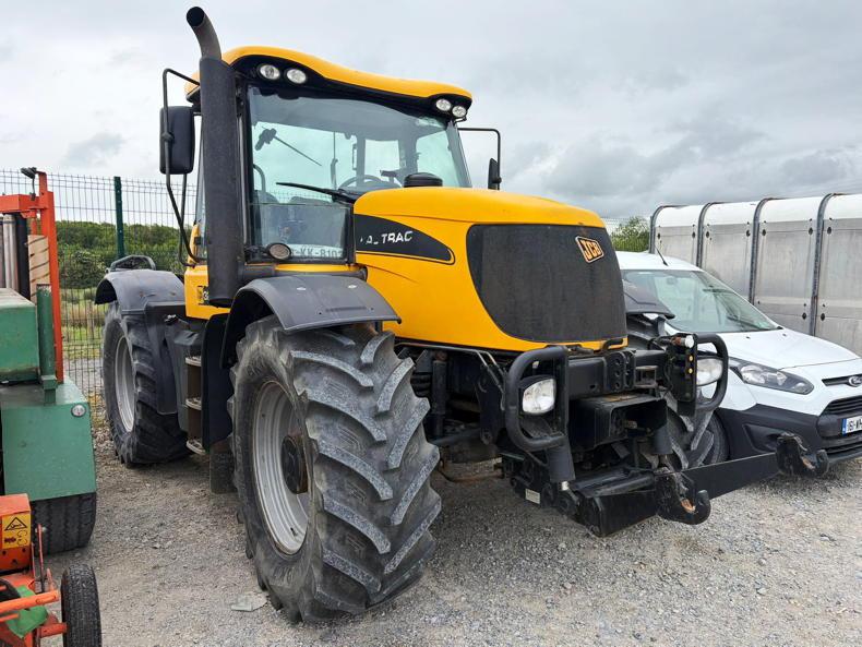 Low houred Deere tops Laois auction Low houred Deere tops Laois auction