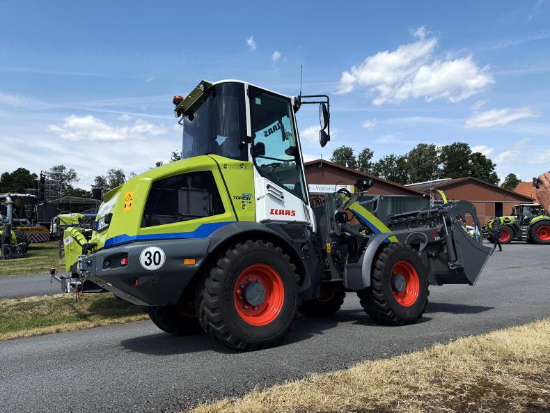 Claas launches first fully electric loader Claas launches first fully electric loader