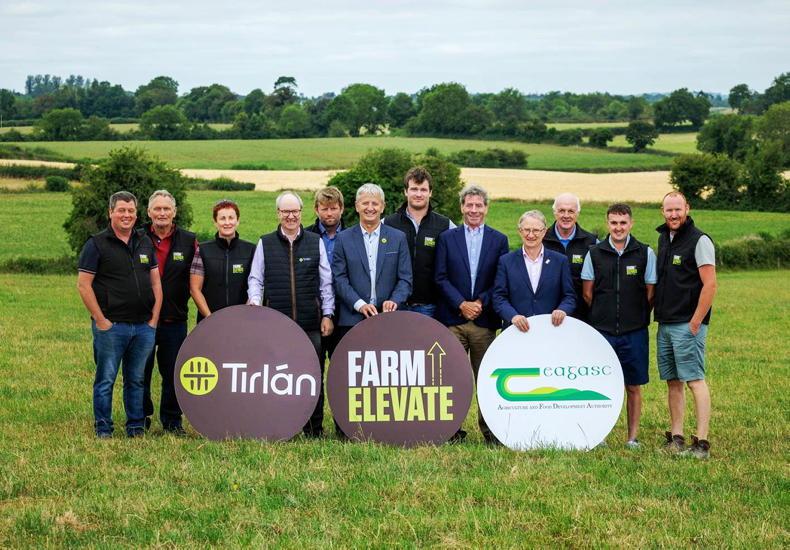 Tirlán names eight dairy farms for new knowledge transfer programme Tirlán names eight dairy farms for new knowledge transfer programme
