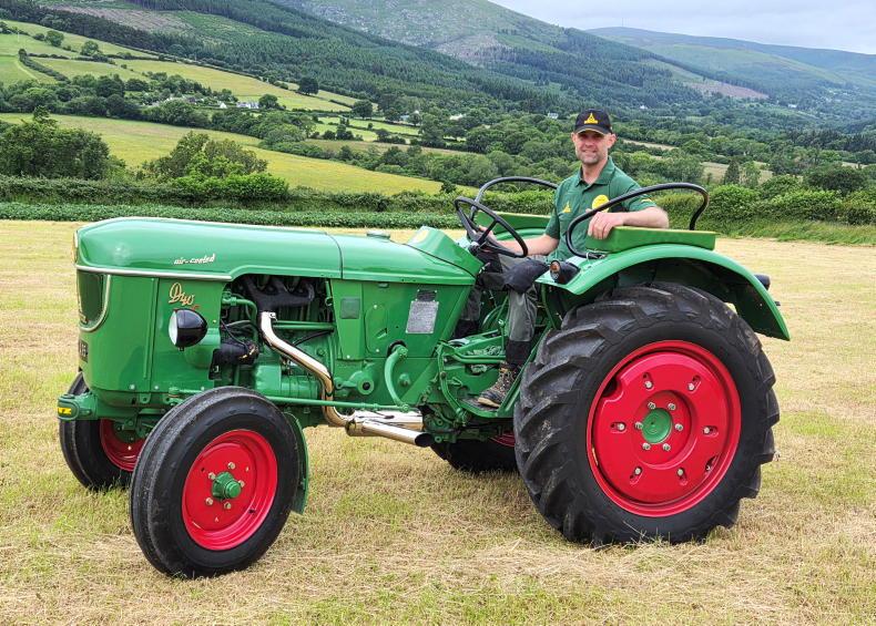 Tractor drive from Mizen to Malin Tractor drive from Mizen to Malin
