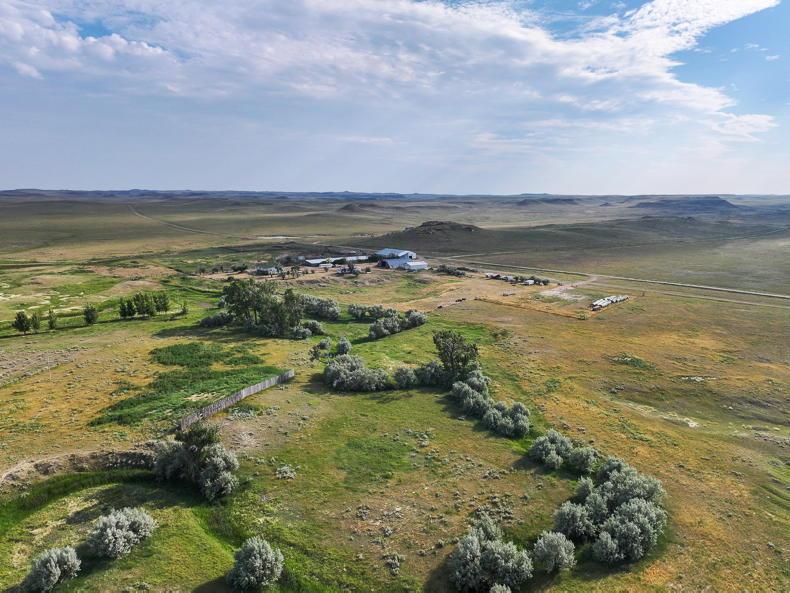 49,000ac Montana ranch hits the market for €429/ac 49,000ac Montana ranch hits the market for €429/ac