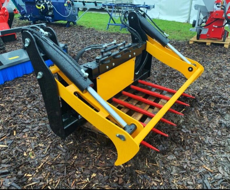 TAMS grant could pay up to €2,333 towards a bale shear as we compare 14 makes TAMS grant could pay up to €2,333 towards a bale shear as we compare 14 makes