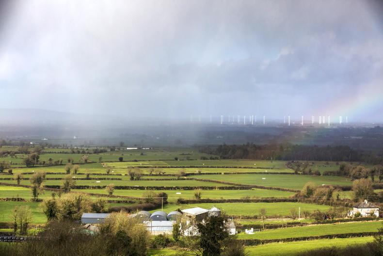 Weekend weather: wet and windy conditions expected over coming days Weekend weather: wet and windy conditions expected over coming days